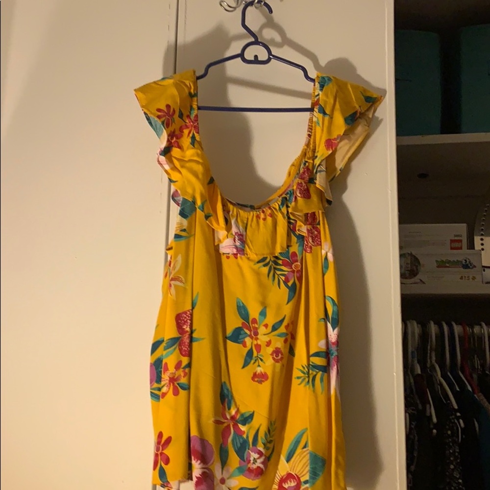 Yellow off the shoulder a shirt with flowers